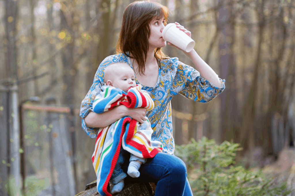 BREASTFEEDING Is It Safe To Take Caffeine While Breastfeeding?