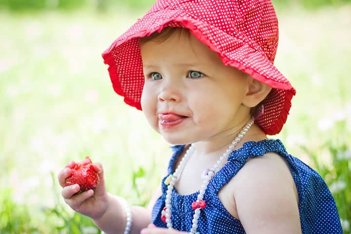 4 Best Ways To Introduce Strawberry To Your Baby