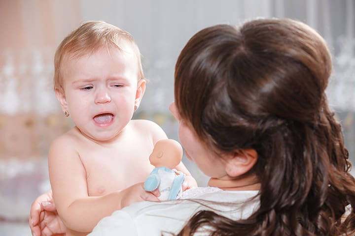 Formula Milk Allergy In Babies – 4 Causes, 6 Symptoms & 2 Treatments